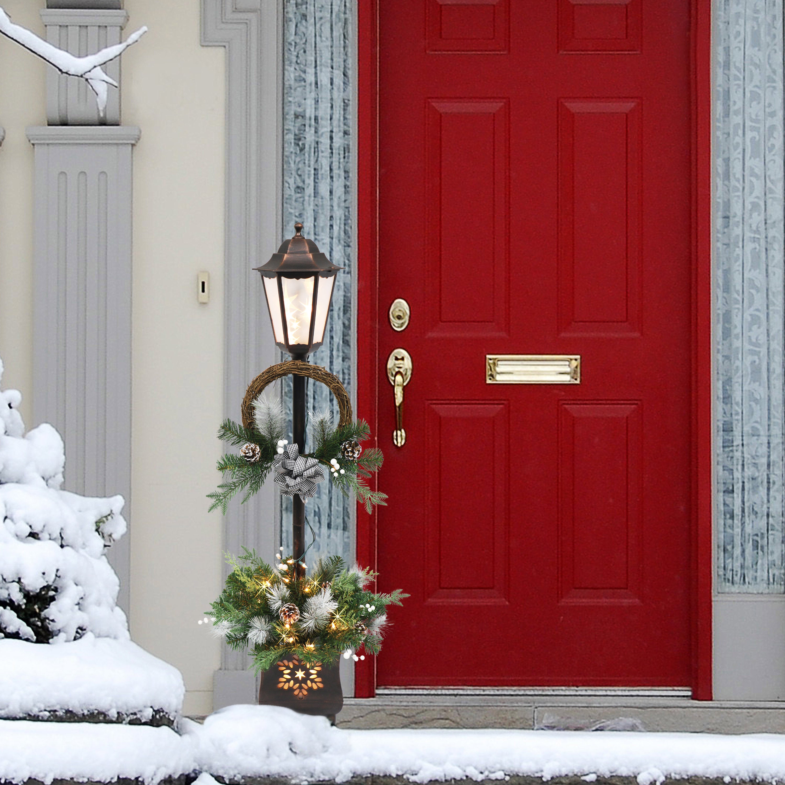 4ft Pre-Lit Christmas Lamp Post